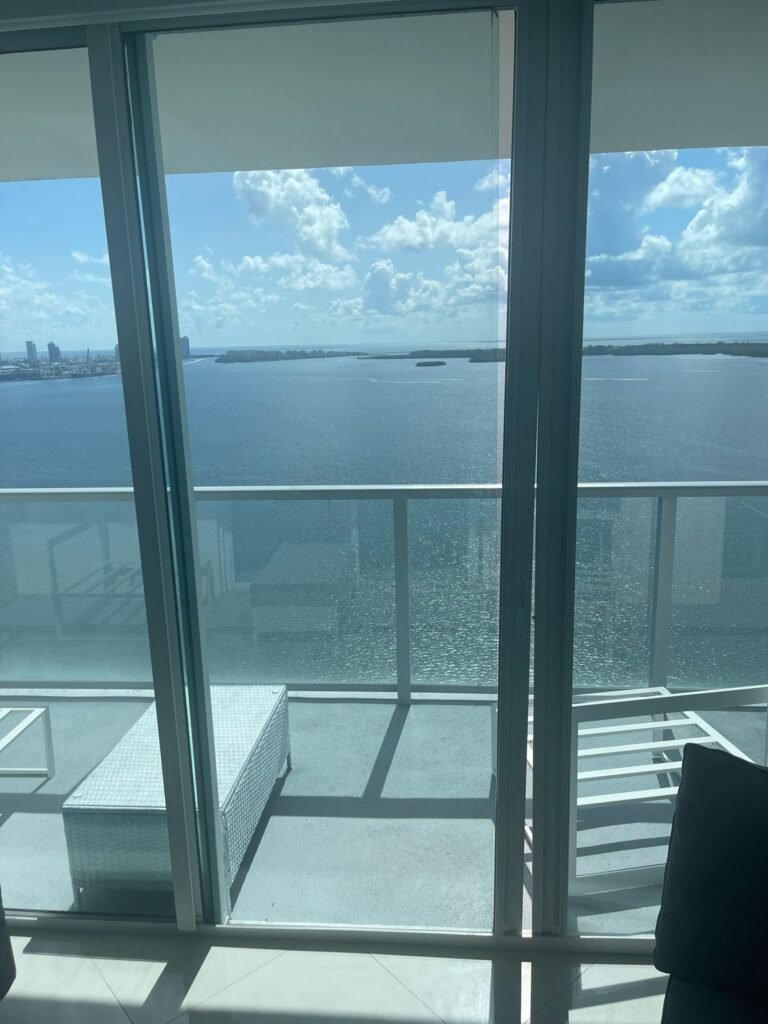Sliding door repair Fort Lauderdale