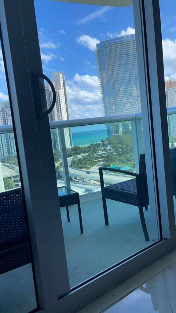 Get A Fast Repair For Any Sliding Door Problem
